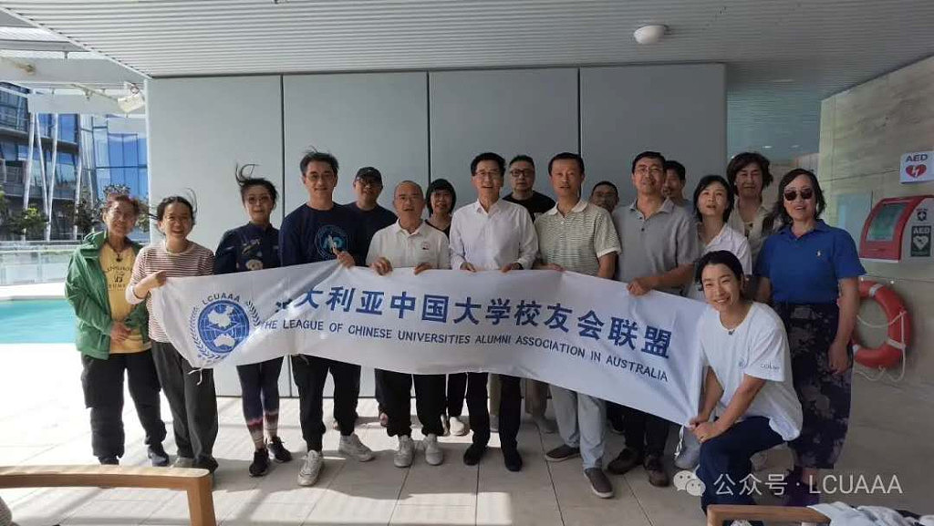 太极会友传承文化共修身心 大学联盟太极拳短期班结业（组图） - 1