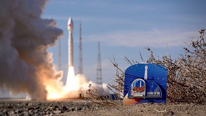 SpaceX指中国发射卫星差200米险撞星链,内媒列证据反批碰瓷(组图) - 6