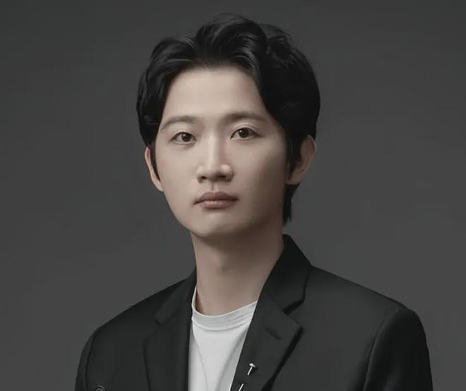 好利来大公子罗昊转性做女人,被骂到关闭账号(组图) - 5