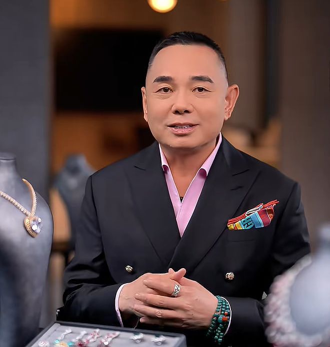 曝李湘前夫因经济犯罪被抓！7天前才刚露过面，负债后开直播自救（组图） - 1
