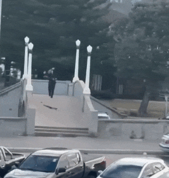 手枪40米开外直接爆头?邦迪海滩枪击案,嫌犯用的是什么枪?(组图) - 19