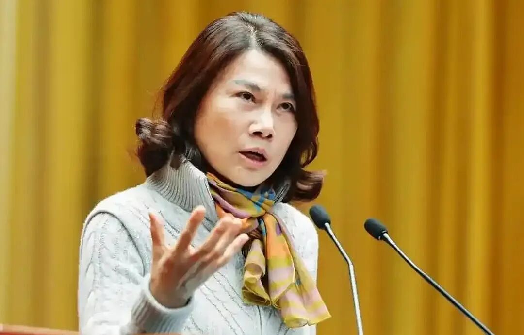 71岁董明珠,“得罪”美的海尔小米(组图) - 10