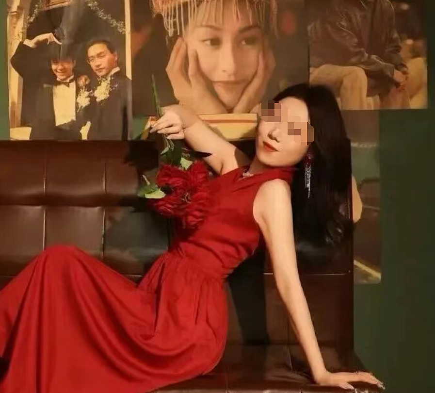 陕西女老师在百人大群诅咒自己学生得甲流,群内猖狂嘴脸和生活照被扒好离谱(组图) - 7