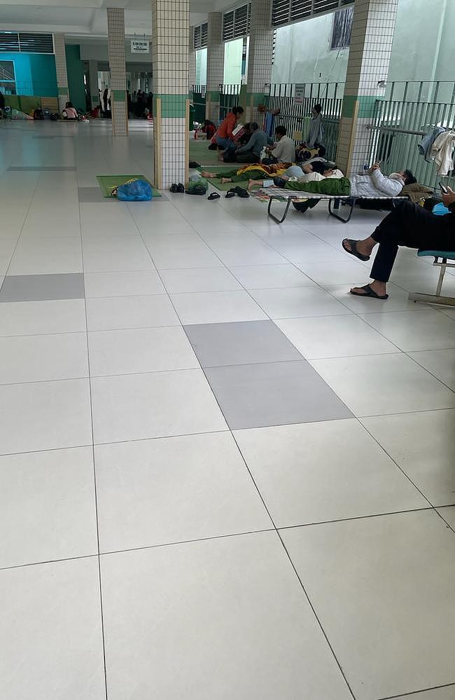 澳洲辣妈在越南接受整容手术严重失误后被困当地，现又面临面部恐怖感染（组图） - 5