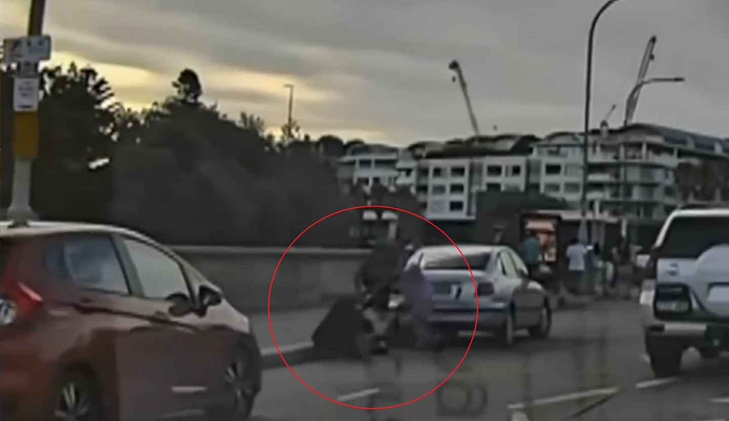澳洲悉尼枪击案：英雄不止一人！退休夫妇曾扑上欲夺枪双双中弹亡（组图） - 5