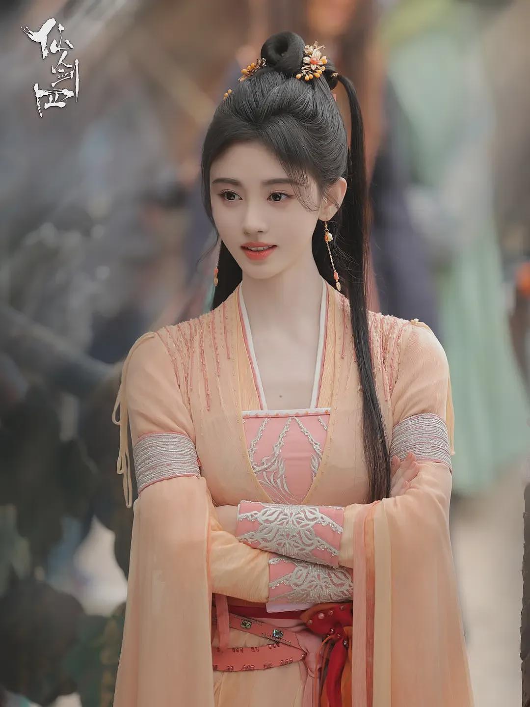 撕破脸！丝芭传媒“交底”：已向艺人鞠婧祎支付1.39亿元，每月发25万工资，提供专职司机、奔驰房车和高级公寓（组图） - 9