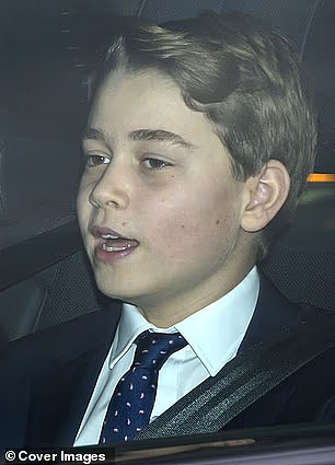 英王室三小只久违露面气质大变？夏洛特一身红裙气场变更强，弟弟路易已是小帅哥模样（组图） - 8