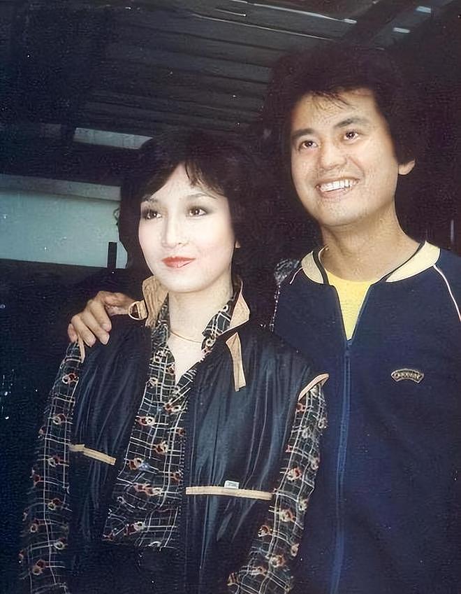 香港知名演员宣布接受安乐死，和妻子结婚近50年坚持丁克（组图） - 4