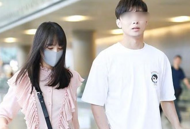 外媒曝郑爽跟张恒开代孕机构?女方火速辟谣:不会沾这些污糟事(组图) - 6