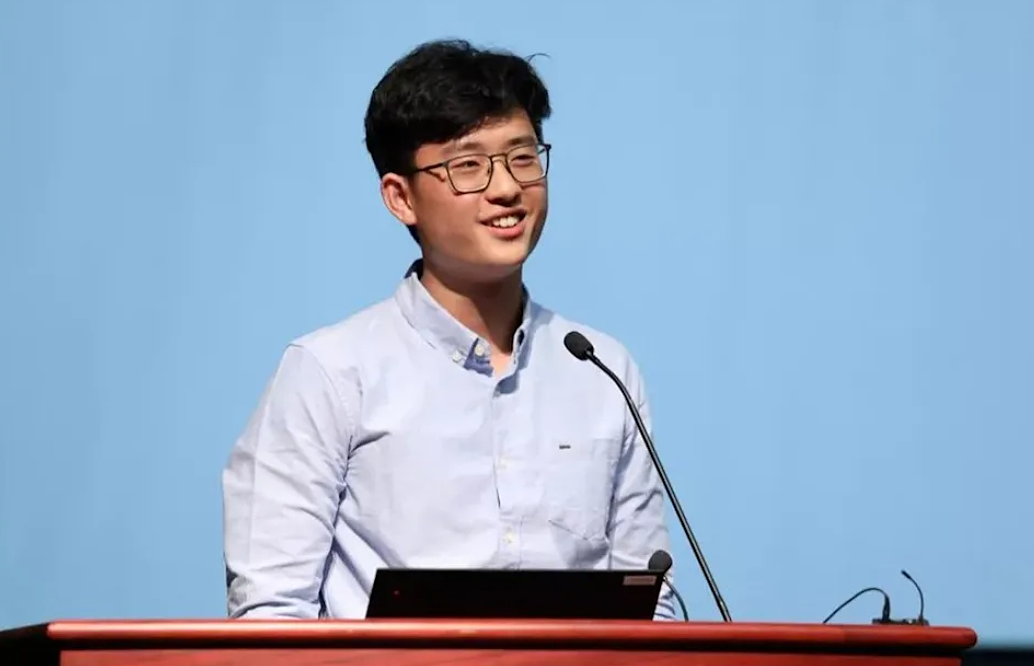 重磅!27岁OpenAI大神回国, 出任腾讯首席AI科学家! 清华学霸一路开挂(组图) - 1