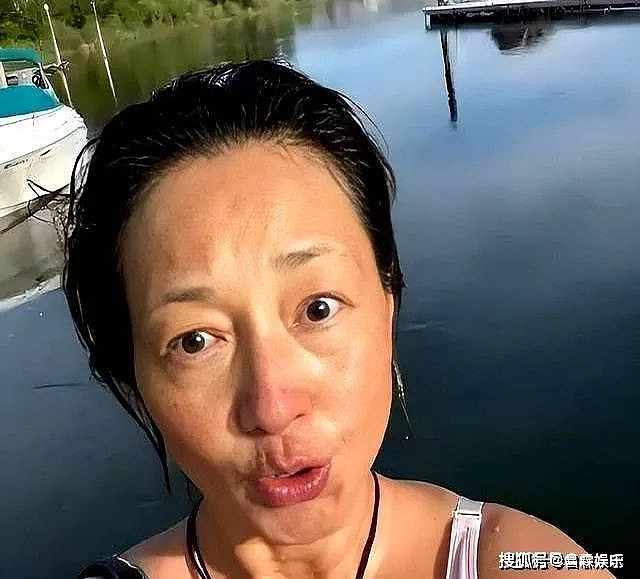 拒绝黎明，无视钟汉良示爱，55岁的她憔悴成大妈（组图） - 2