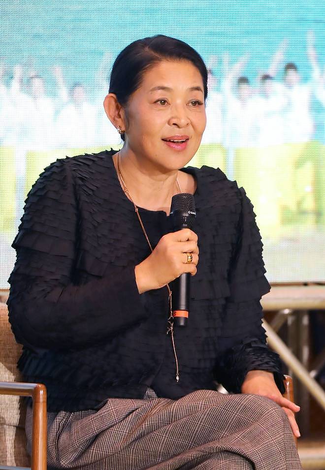 坑骗老人，晚节不保？倪萍代言品牌被官方彻查，步入张凯丽后尘（组图） - 21