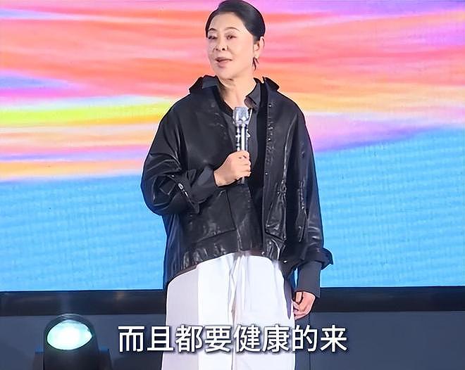 坑骗老人，晚节不保？倪萍代言品牌被官方彻查，步入张凯丽后尘（组图） - 6