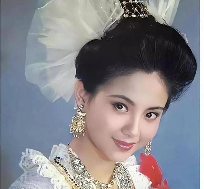 除了何晴，这些60后内地女星也是绝美（组图） - 14