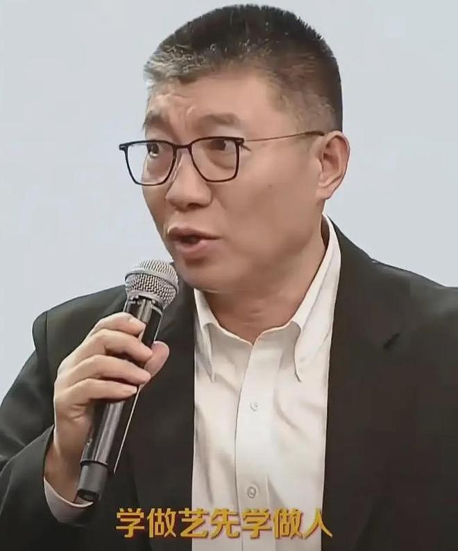 中戏院长郝戎风波升级,被扒两届艺考成绩雷同,易烊千玺牵连其中(组图) - 8