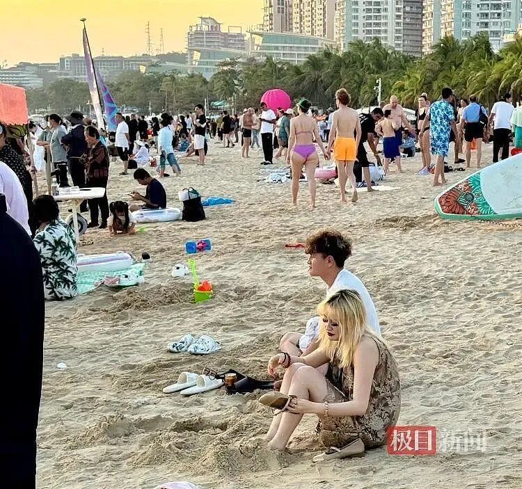 封关首日，爆了！三亚免税狂卖1.18亿元！有苹果手机便宜2140元，元旦海南机票订量大增（组图） - 4