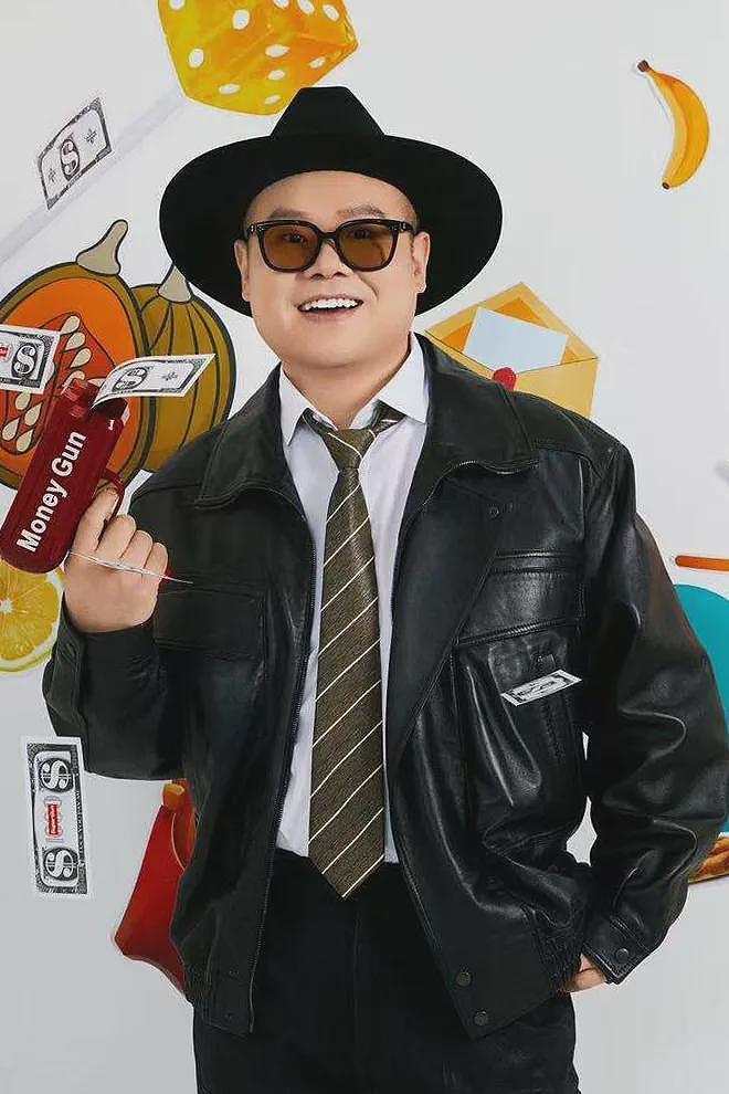 搜狐红毯谁赢了？75岁刘晓庆状态震撼全家，和胡兵走创意秀场绝了（组图） - 33