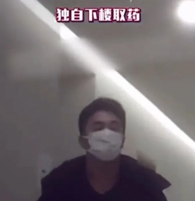 恭喜又怀三胎？奚梦瑶一家被偶遇老公搀扶，稳坐阔太地位婆家超宠！（组图） - 5