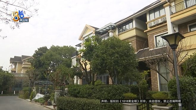 男子花100万买红木家具,10年后发现断面是腻子跟胶水(组图) - 1