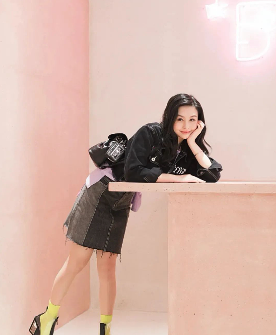 【美女】邱淑贞女儿cos赤木晴子！这颜值身材比她妈还顶？（组图） - 18