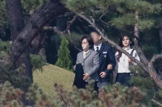 55岁三星长公主走路要人扶、白发藏不住？人间富贵花背后辛酸多…（组图） - 31