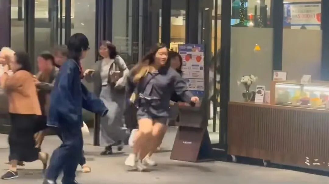 同天同时！台北、新加坡地铁站出现持刀伤人案，四死多伤（组图） - 14
