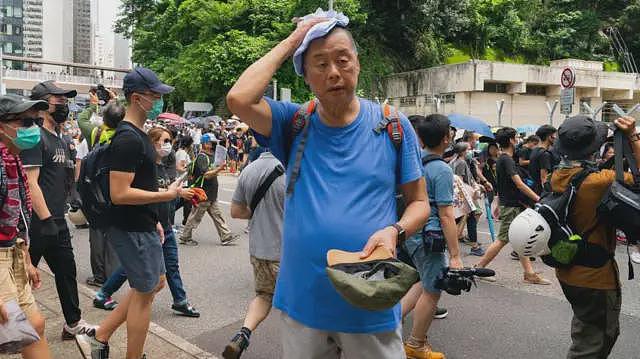 黎智英：这位挑战中国底线的亿万富翁，付上了自由的代价（组图） - 7