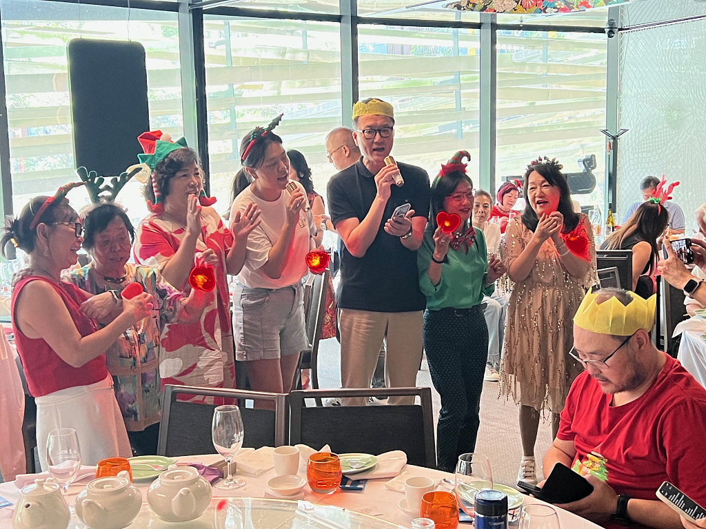 澳华公益金举办圣诞节联欢午餐会，并宣布举办2026年度春节联欢晚宴（组图） - 4