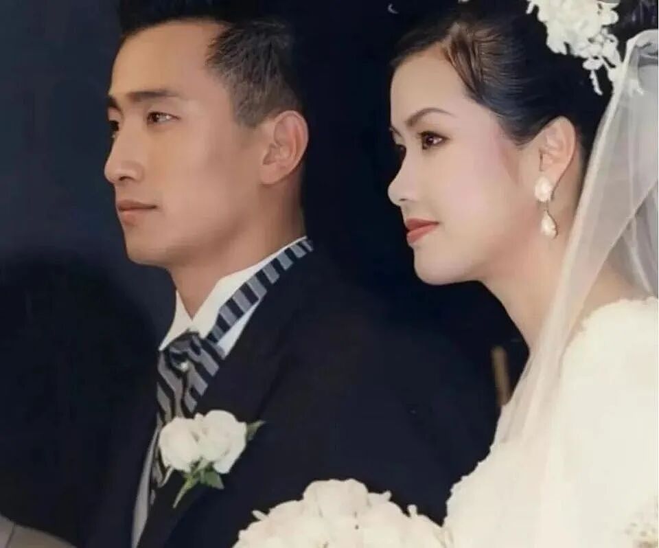 初代男神车仁表升级当公公，这状态，法拉利老了还是法拉利啊（组图） - 17