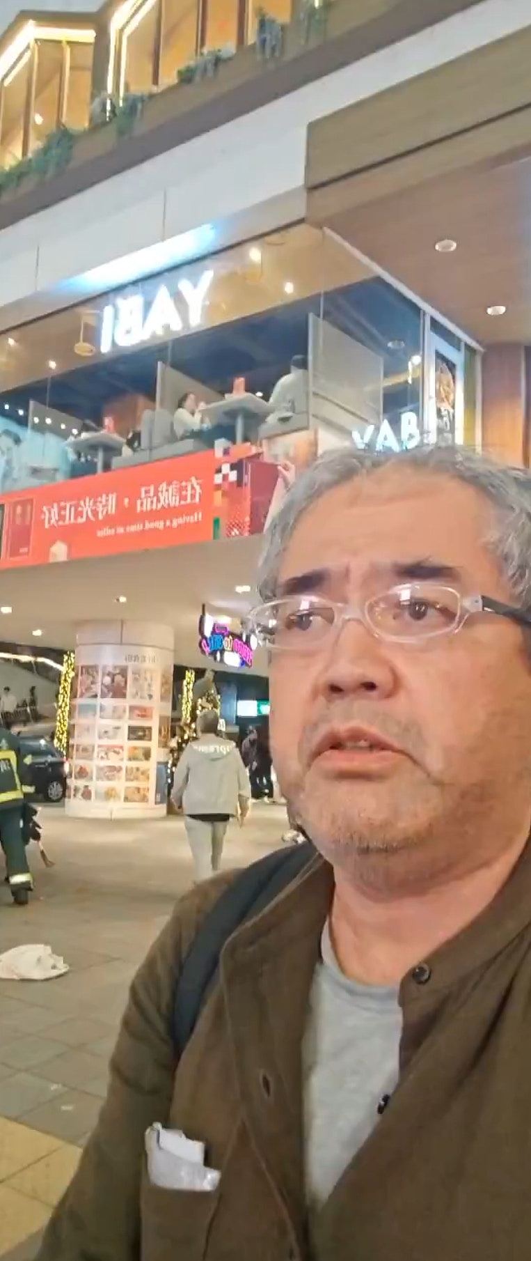 日本作家即时冲前帮台湾砍人案受害者止血，哽咽喊：救不了他（视频/组图） - 3