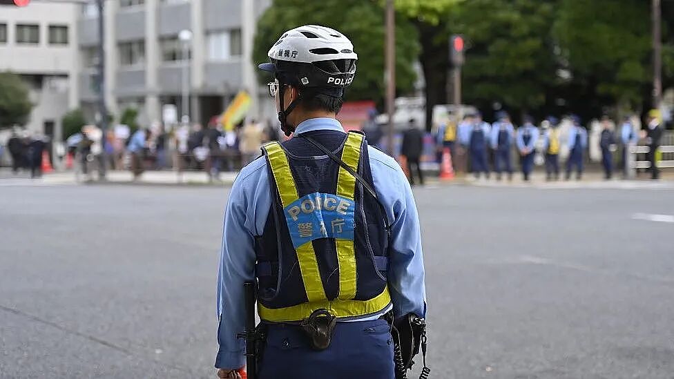 中国41岁男子公厕性侵日本80岁老翁，潜逃3个月遭警察逮捕，直言：是我肛的（组图） - 5
