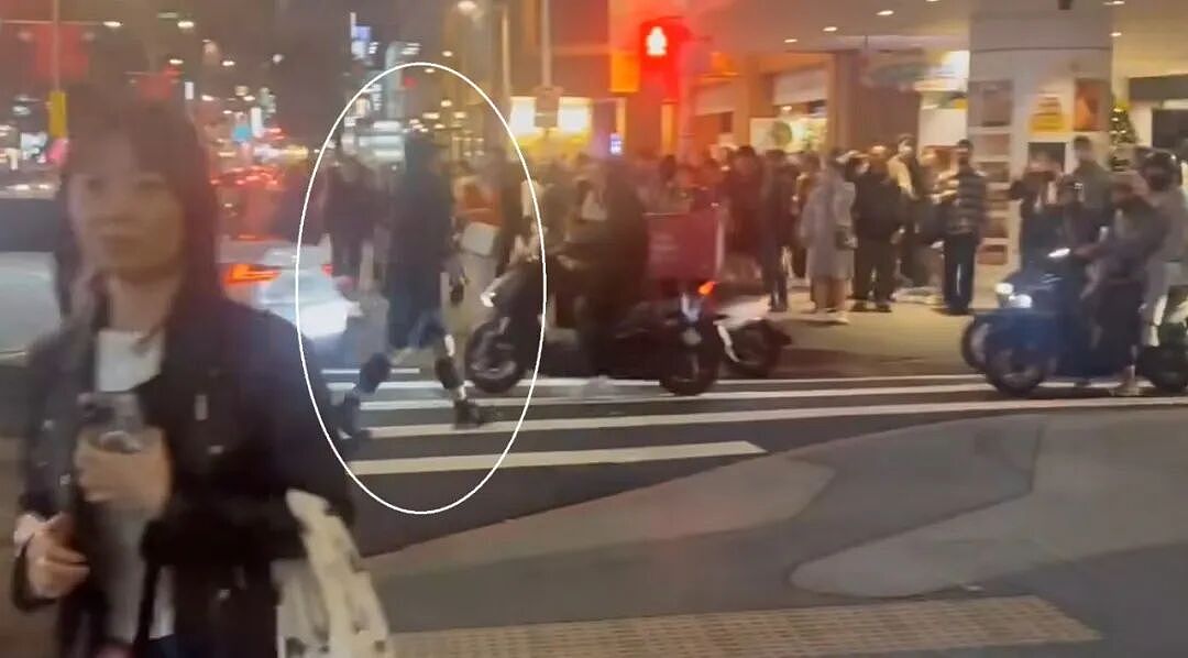 同天同时！台北、新加坡地铁站出现持刀伤人案，四死多伤（组图） - 12