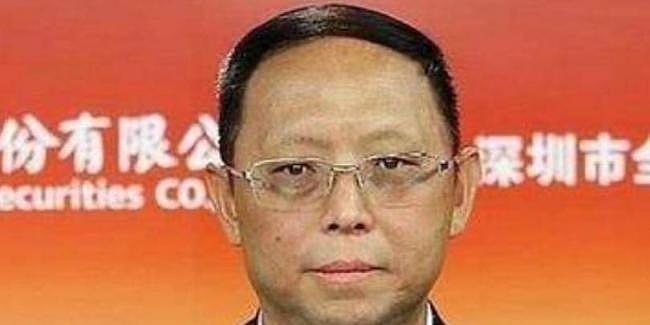 他全家移民却在中国疯狂捞金,一年赚走4个亿(组图) - 5