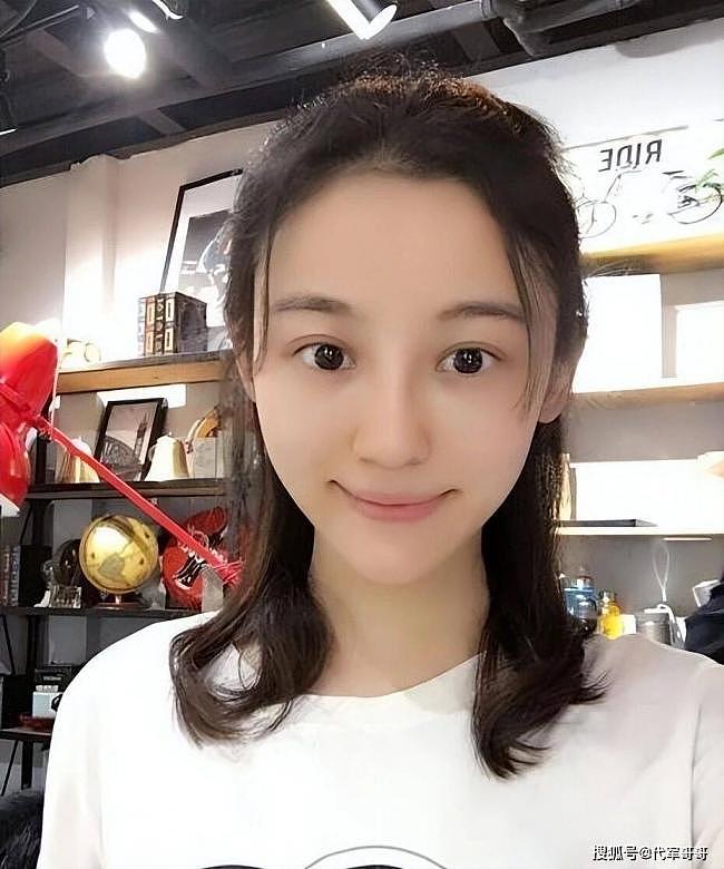 原来她早已去世！26岁不治而亡，被全家吸血多年（组图） - 1