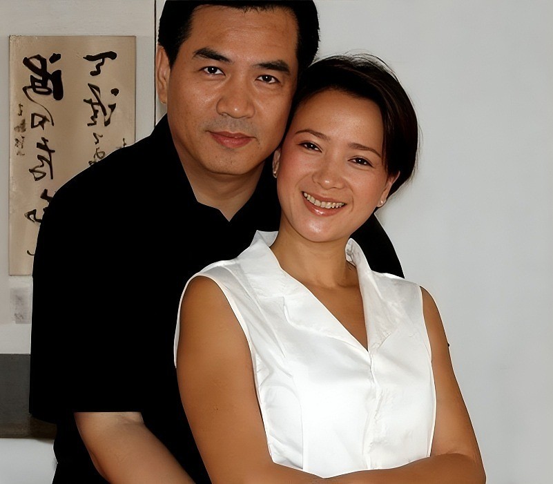何晴去世后,许亚军与刘威两位前任未发声,廖京生评论区沦陷(组图) - 27