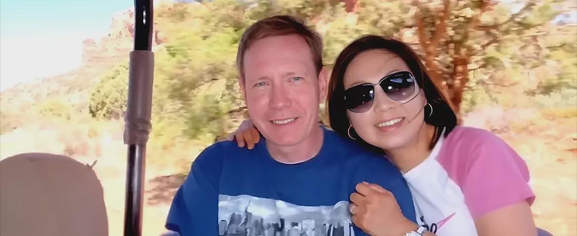 华裔女孩嫁美国富商,生仨混血儿子,婚后21年惨死于千万豪宅(组图) - 5