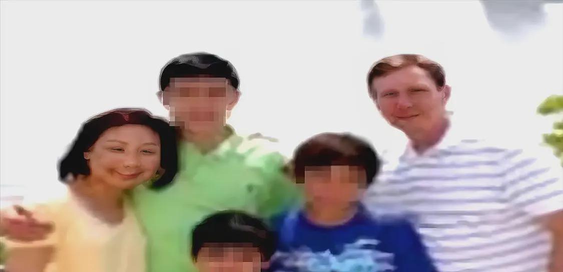 华裔女孩嫁美国富商,生仨混血儿子,婚后21年惨死于千万豪宅(组图) - 13