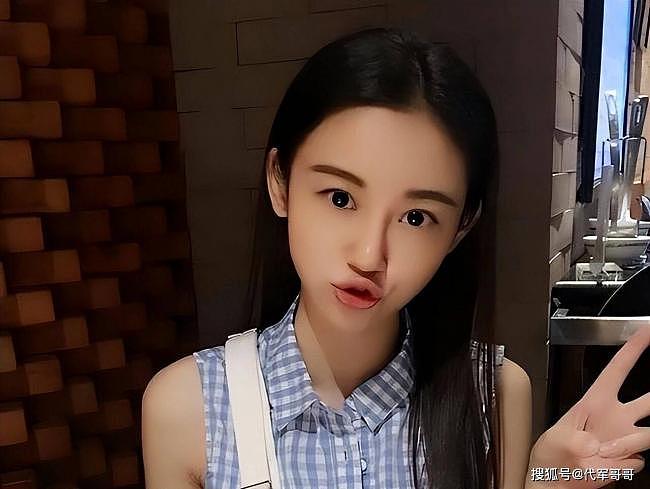 原来她早已去世！26岁不治而亡，被全家吸血多年（组图） - 3