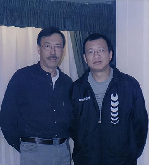 杜琪峰谈许绍雄冯淬帆去世,双眼含泪,称两人像双胞胎同生共死(组图) - 8