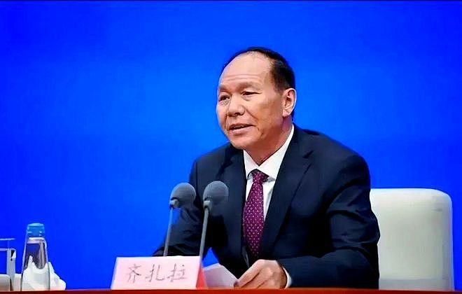 周末打虎!江西省政协副主席尹建业任上落马,长期在云南任职(组图) - 3