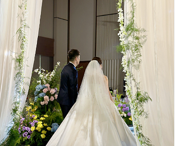 女友家中两人患癌，小伙犹豫该不该结婚……医生称“担心并非多余”，网友吵开了（组图） - 1