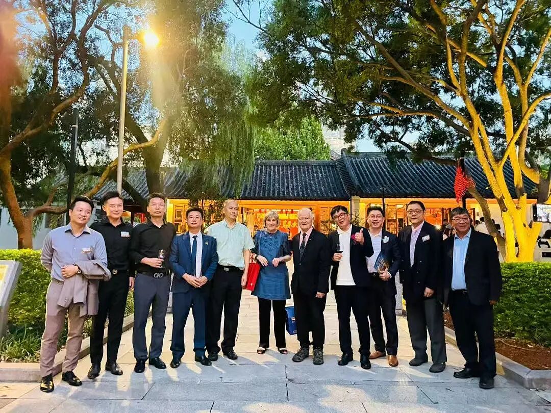 澳中青年企业家联合会在悉尼成功举办2026年新年酒会:凝聚侨界青年力量 ,共促中澳交流合作(组图) - 36