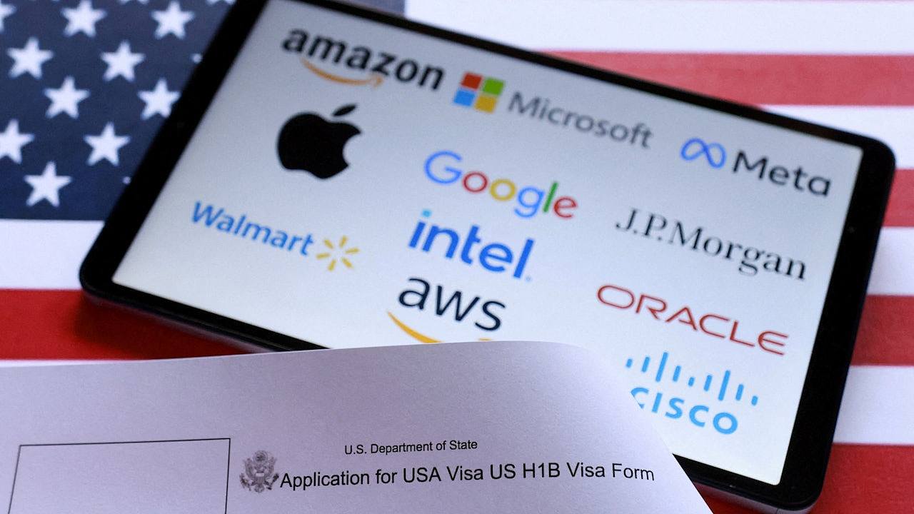 美媒：Google和Apple建议持工作签证员工暂勿离开美国（组图） - 1