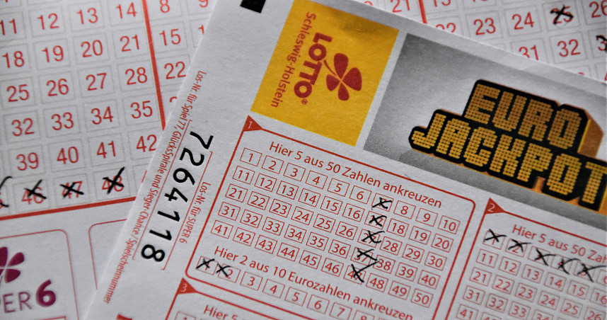 澳洲伊朗裔夫妻中4.7亿元乐透头奖!1考量骗孩子只有47万元(图) - 1