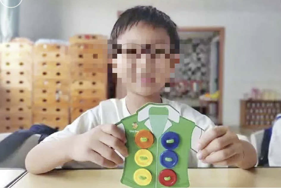 6岁中国男童成最年幼遣返者之一!4月偷渡入美,华人父子已被遣返(组图) - 1