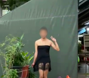 新加坡街头惊现奇葩“中国乞讨男团”：要钱打车去金沙！网传月入$9000、下班开奔驰...（组图） - 16