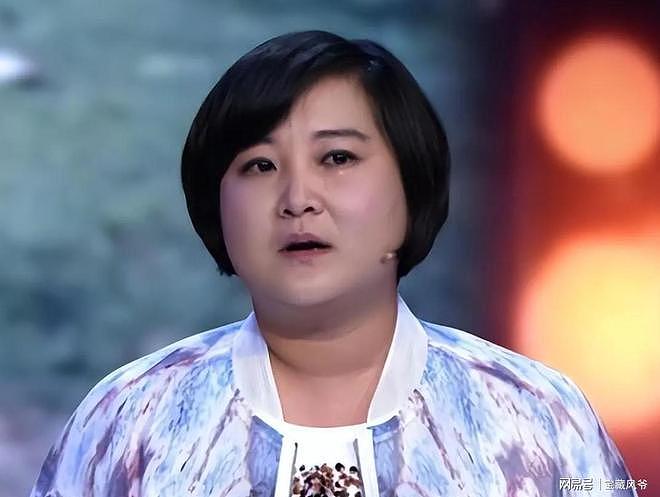 43岁贾玲近况：退出春晚、淡出综艺，解散公司，她把自己作没了？（组图） - 4