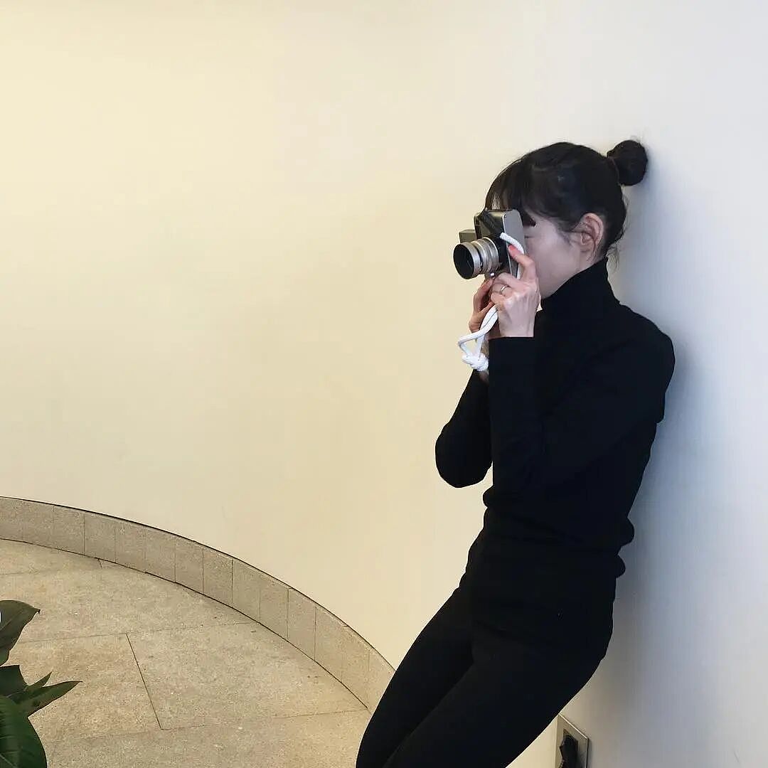 【时尚】穿搭不跟风、素颜不p图，她展示了40岁穿搭的另一种可能（组图） - 66