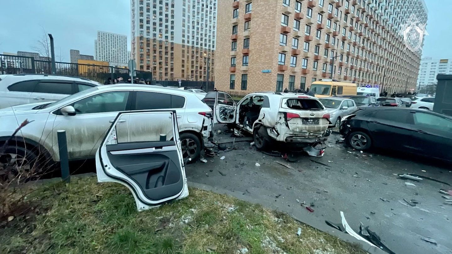 俄参谋本部中将遭暗杀！车门喷飞爆炸惨况曝，疑乌克兰策画（组图） - 4