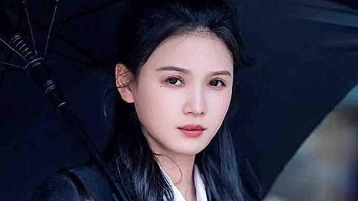 短剧女演员欠薪2700元兼殴打助理,疑新剧被换!网民怒轰“封杀”(组图) - 1